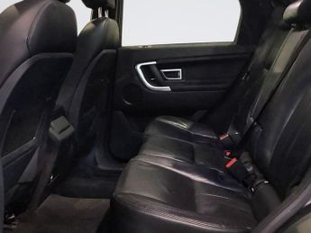 LAND ROVER DISCOVERY SPORT 2.0 TD4 Landmark SUV 5dr Diesel Auto 4WD Euro 6 (s/s) (180 ps)