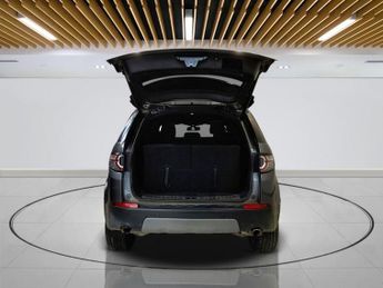 LAND ROVER DISCOVERY SPORT 2.0 TD4 Landmark SUV 5dr Diesel Auto 4WD Euro 6 (s/s) (180 ps)