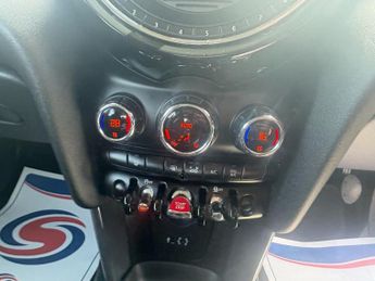 MINI HATCH 1.5 Cooper D Hatchback 5dr Diesel Manual Euro 6 (s/s) (116 ps)
