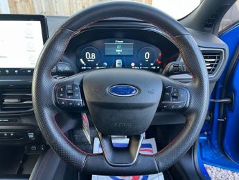 FORD FOCUS 1.0T EcoBoost MHEV ST-Line X Estate 5dr Petrol Hybrid DCT Euro 6