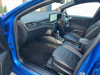 FORD FOCUS 1.0T EcoBoost MHEV ST-Line X Estate 5dr Petrol Hybrid DCT Euro 6