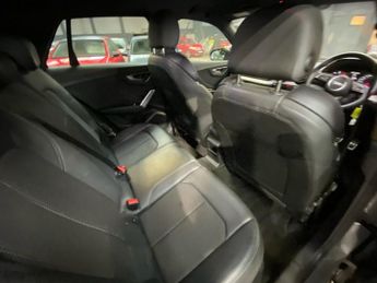 AUDI Q2 2.0 TDI S line SUV 5dr Diesel S Tronic quattro Euro 6 (s/s) (150