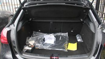 MERCEDES-BENZ A-CLASS 1.3 A180h MHEV AMG Line (Executive) Hatchback 5dr Petrol Hybrid 