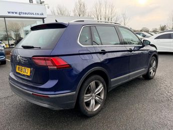 VOLKSWAGEN TIGUAN 2.0 TDI SEL DSG AUTO 150 BHP SAT NAV + GLASS SUNROOF + REAR CAME