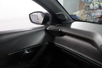 PEUGEOT 208 1.2 PureTech GT Premium Hatchback 5dr Petrol EAT Euro 6 (s/s) (1