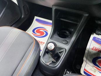 VOLKSWAGEN UP! 1.0 Groove up! Hatchback 5dr Petrol Manual Euro 5 (75 ps)