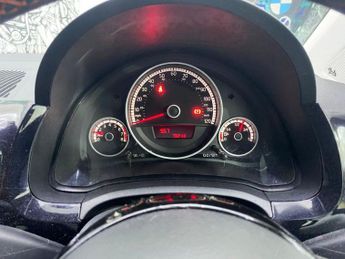 VOLKSWAGEN UP! 1.0 Groove up! Hatchback 5dr Petrol Manual Euro 5 (75 ps)