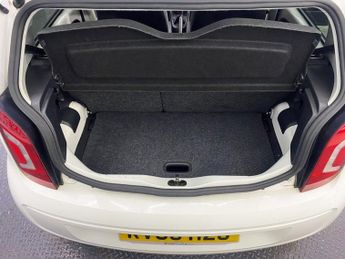 VOLKSWAGEN UP! 1.0 Groove up! Hatchback 5dr Petrol Manual Euro 5 (75 ps)