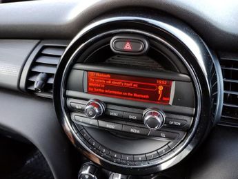 MINI HATCH 1.5 Cooper Hatchback 3dr Petrol Auto Euro 6 (s/s) (136 ps)