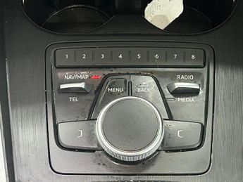 AUDI A4 2.0 TDI S line Saloon 4dr Diesel S Tronic Euro 6 (s/s) (150 ps)