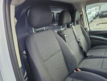 MERCEDES-BENZ EVITO 116 e 66kWh Progressive LWB , 17,200 miles, Euro 6 electric long