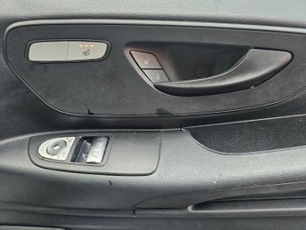 MERCEDES-BENZ EVITO 116 e 66kWh Progressive LWB , 17,200 miles, Euro 6 electric long