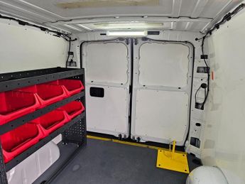 MERCEDES-BENZ EVITO 116 e 66kWh Progressive LWB , 17,200 miles, Euro 6 electric long