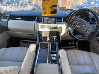 LAND ROVER RANGE ROVER SPORT 3.0 TD V6 HSE SUV 5dr Diesel CommandShift 4WD Euro 5 (245 ps)