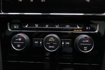 VOLKSWAGEN GOLF 2.0 TDI GTD Hatchback 5dr Diesel DSG Euro 6 (s/s) (184 ps)