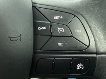 FIAT 500X 1.6 MultiJetII Cross SUV 5dr Diesel Manual Euro 6 (s/s) (120 ps)