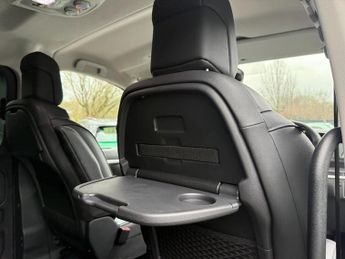 PEUGEOT E- Traveller 75kWh Allure Standard MPV 5dr Electric Auto MWB (8 Seat, 11kW Ch