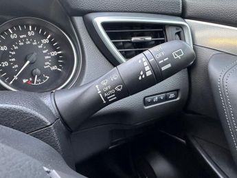 NISSAN QASHQAI 1.6 dCi Tekna+ SUV 5dr Diesel XTRON Euro 6 (s/s) (130 ps)