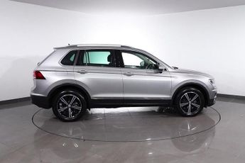 VOLKSWAGEN TIGUAN 1.4 TSI SE Navigation SUV 5dr Petrol DSG 4Motion Euro 6 (s/s) (1