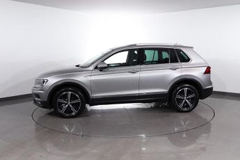 VOLKSWAGEN TIGUAN 1.4 TSI SE Navigation SUV 5dr Petrol DSG 4Motion Euro 6 (s/s) (1