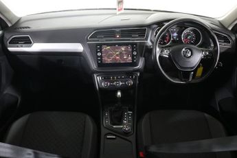 VOLKSWAGEN TIGUAN 1.4 TSI SE Navigation SUV 5dr Petrol DSG 4Motion Euro 6 (s/s) (1