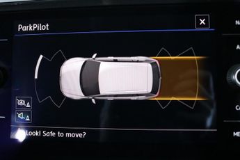 VOLKSWAGEN TIGUAN 1.4 TSI SE Navigation SUV 5dr Petrol DSG 4Motion Euro 6 (s/s) (1