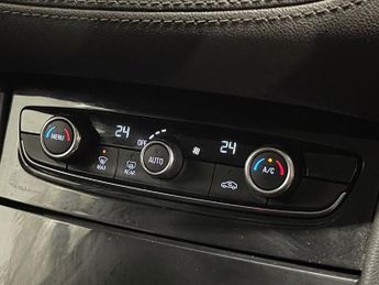 VAUXHALL GRANDLAND X 1.6 Turbo D BlueInjection Sport Nav SUV 5dr Diesel Auto Euro 6 (