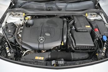 MERCEDES-BENZ CLA 2.1 CLA220 CDI AMG Sport Coupe 4dr Diesel 7G-DCT Euro 6 (s/s) (1