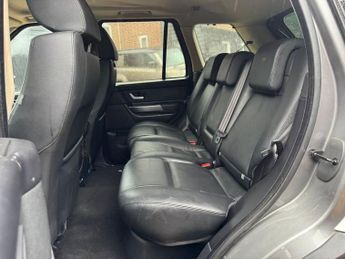 LAND ROVER RANGE ROVER SPORT 2.7 TD V6 SE Station Wagon 5dr Diesel Automatic (271 g/km, 187 b