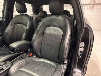 MINI Electric Hatch Cooper SE 32.6kWh Level 3 Hatchback 3dr Electric Auto (184 ps)