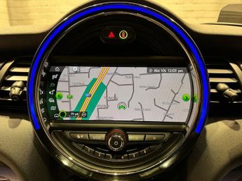 MINI Electric Hatch Cooper SE 32.6kWh Level 3 Hatchback 3dr Electric Auto (184 ps)