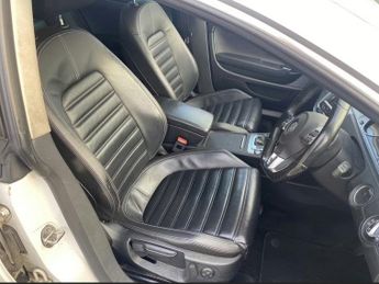 VOLKSWAGEN CC 2.0 TDI BlueMotion Tech R-Line Saloon 4dr Diesel DSG Euro 5 (s/s