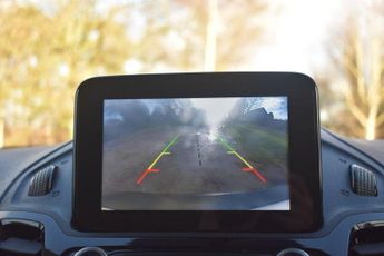 FORD TRANSIT CONNECT 1.5 200 EcoBlue Limited Panel Van 5dr Diesel Manual L1 Euro 6 (s