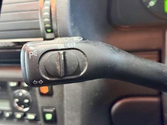 SKODA SUPERB 1.9 TDI Pure Drive Comfort Saloon 4dr Diesel Manual (154 g/km, 1