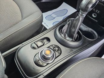 MINI COUNTRYMAN AUTOMATIC 1.5 Cooper SUV 5dr Petrol Auto Euro 6 (s/s) (136 ps)