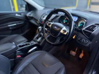 FORD KUGA 2.0 TDCi Titanium SUV 5dr Diesel Powershift AWD Euro 5 (163 ps)