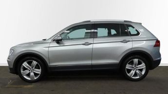 VOLKSWAGEN TIGUAN 2.0 TDI SE Navigation SUV 5dr Diesel DSG Euro 6 (s/s) (150 ps)