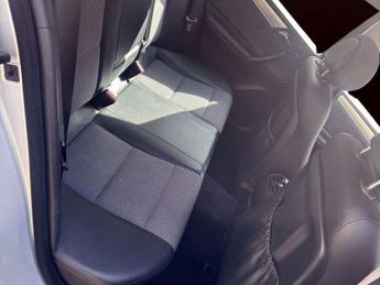 MERCEDES-BENZ C-CLASS 1.8 C180 Kompressor Avantgarde SE Saloon 4dr Petrol Automatic (1