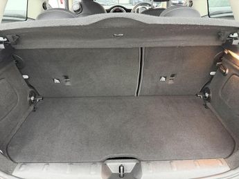 MINI HATCH 1.5 Cooper Classic Hatchback 3dr Petrol Steptronic Euro 6 (s/s) 