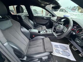 AUDI A4 2.0 TFSI 35 Black Edition Saloon 4dr Petrol S Tronic Euro 6 (s/s
