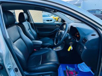 TOYOTA AVENSIS 2.0 VVT-i T Spirit Saloon 4dr Petrol Automatic (221 g/km, 147 bh