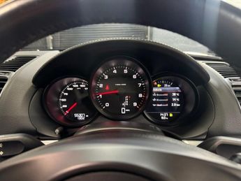 PORSCHE CAYMAN 2.7 981 Coupe 2dr Petrol PDK Euro 6 (s/s) (275 ps)