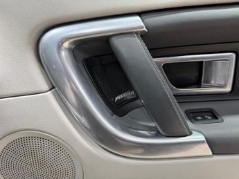 LAND ROVER DISCOVERY SPORT 2.0 TD4 HSE SUV 5dr Diesel Auto 4WD Euro 6 (s/s) (180 ps)