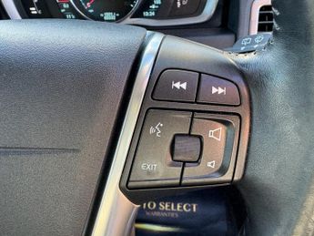 VOLVO V70 1.6 D2 SE Lux Estate 5dr Diesel Powershift Euro 5 (s/s) (115 ps)