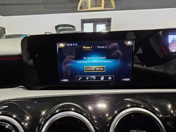 MERCEDES-BENZ A-CLASS 1.3 A180 AMG Line Hatchback 5dr Petrol 7G-DCT Euro 6 (s/s) (136 