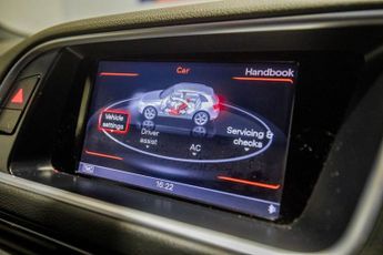 AUDI Q5 2.0 TDI S line Plus SUV 5dr Diesel S Tronic quattro Euro 5 (s/s)