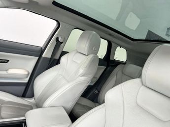 LAND ROVER RANGE ROVER EVOQUE 2.0 TD4 HSE Dynamic SUV 5dr Diesel Auto 4WD Euro 6 (s/s) (180 ps