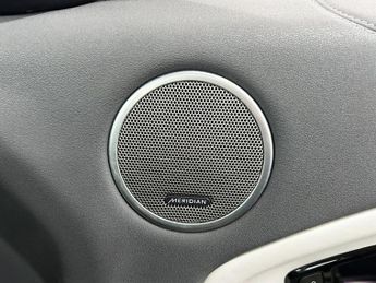 LAND ROVER RANGE ROVER EVOQUE 2.0 TD4 HSE Dynamic SUV 5dr Diesel Auto 4WD Euro 6 (s/s) (180 ps