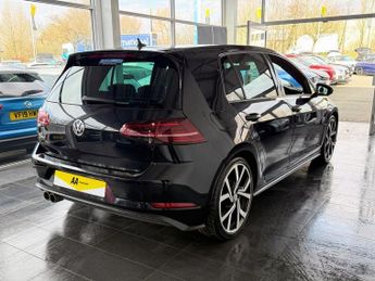 VOLKSWAGEN GOLF 2.0 TDI BlueMotion Tech GTD Hatchback 5dr Diesel DSG Euro 6 (s/s