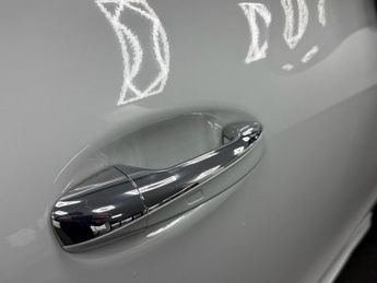 MERCEDES-BENZ CLA 1.3 CLA250e 15.6kWh AMG Line Night Edition (Premium Plus) Coupe 